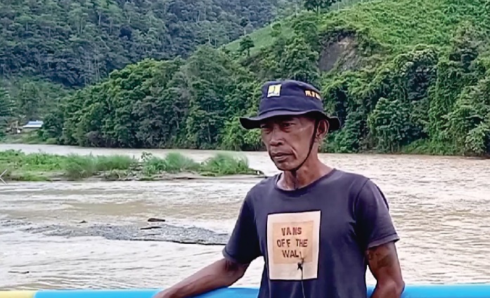 Rian, salah seorang Warga Desa Sampeang. Dok: maupa.id