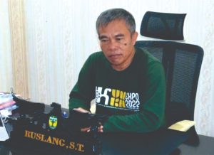 Kadisdag Luwu, Ruslang, S.T.