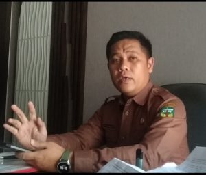 Kepala Dinas Pendidikan Kabupaten Luwu, Andi Palanggi, S.STP saat diwawancarai. Dok: maupa.id