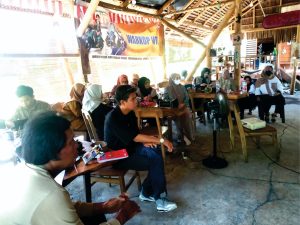 workshop Perumusan Rencana Aksi Bersama dan Pelibatan Penyandang Disabilitas dalam Penanggulangan Bencana dan Perubahan Iklim di Kabupaten Luwu di Warkop WTL Belopa, Kamis (21/11/2024). Dok: maupa.id