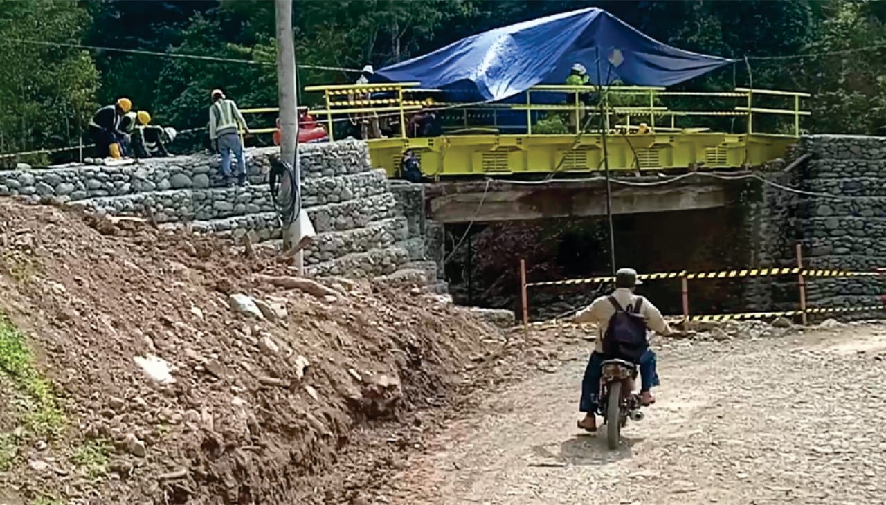 Salah satu jembatan yang selesai dibangun MDA dan Mitranya, jalur Saronda ke Kadundung. Foto: Dok. maupa.id.