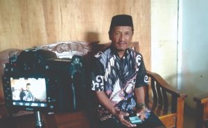 Plt. Kepala Desa Latimojong, Nur Agam. Foto: Dok. maupa.id