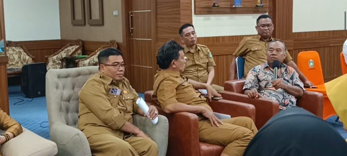 Muslimin Ali Latif SH, Pendamping Hukum 8 pelaku UMKM Parebeach Kuliner. Dok: Ilham Alfais