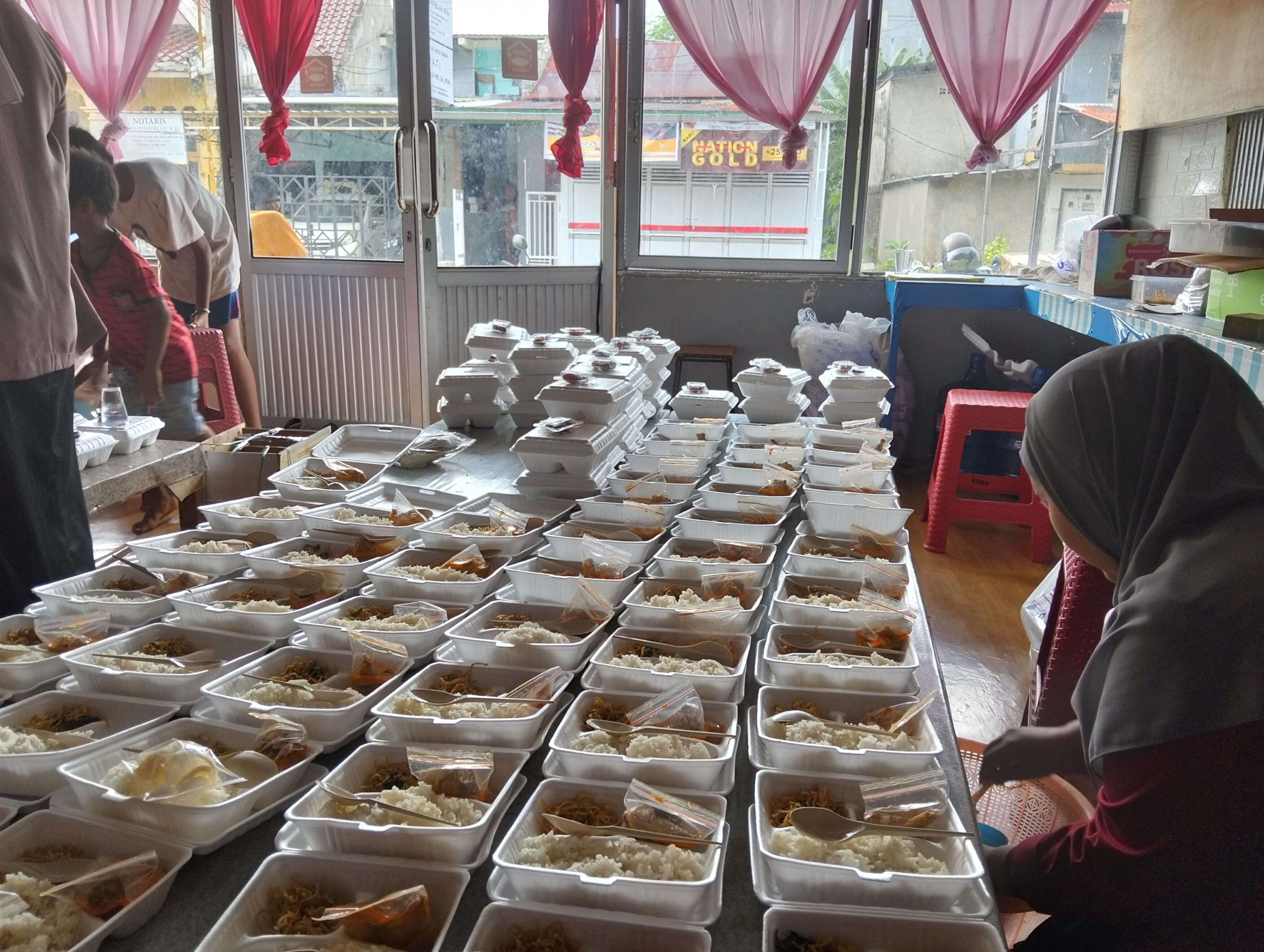 Hidangan takjil untuk berbuka puasa. Dok: Azwar Radhif