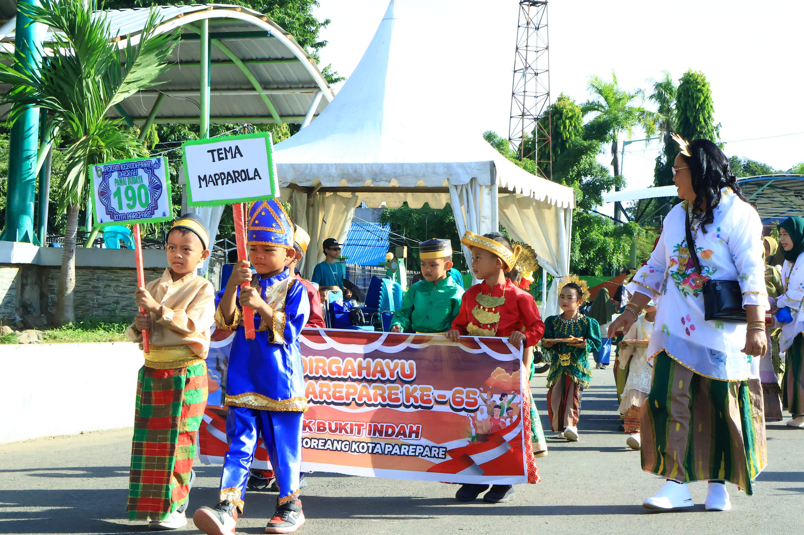 Pawai pelajar sekolah dasar turut memeriahkan PKD 2025. Dok: Rinaldi