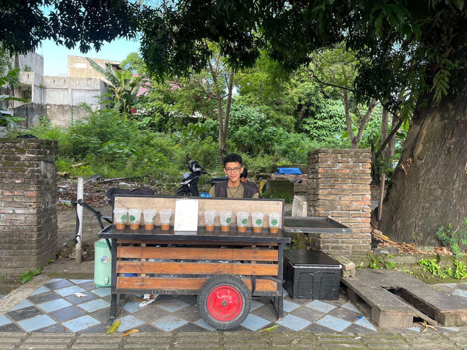 inovasi gerobak kopi yang digunakan Pusa Coffee. Dok: Muhammad Wahbah